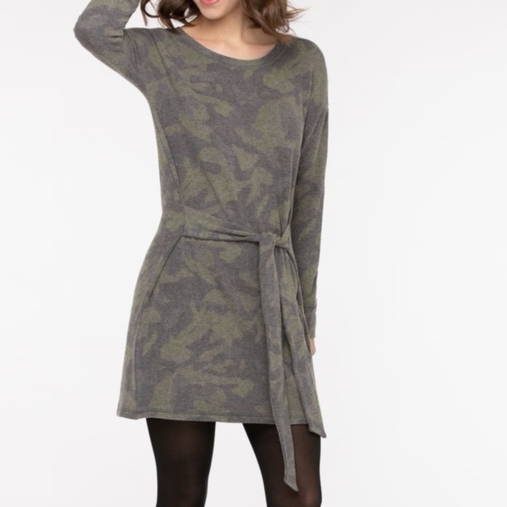 Cable &amp Gauge soft camo sweater dress sz L